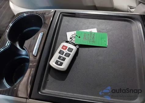 2016 Toyota Sienna Xle 7 Passenger from USA, damaged, VIN 5TDDK3DC9GS132909